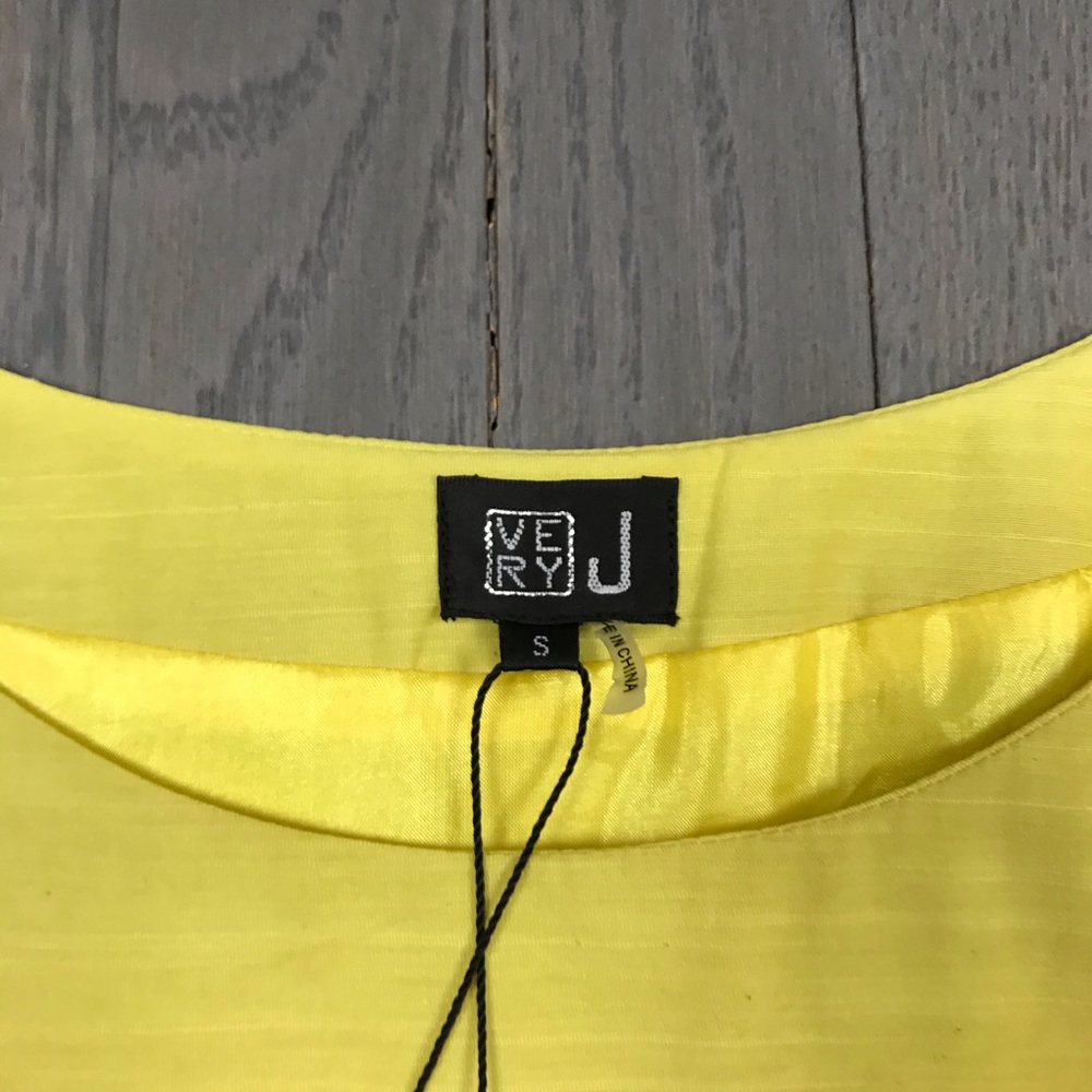 Very J Yellow Ruffle One-Shoulder Mini Dress - Picture 4 of 10